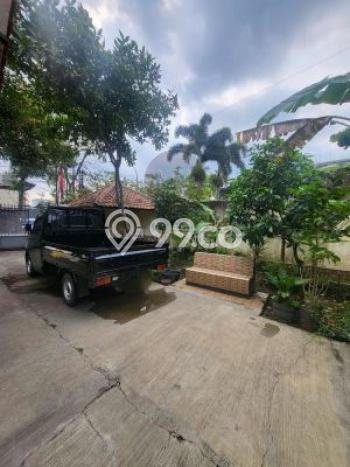 Disewakan! Rumah 3 Kamar Tidur &
2 Kamar Mandi di Buah Batu, Bandung Disewakan! Rumah 3 Kamar Tidur &
2 Kamar Mandi di Buah Batu, Bandung