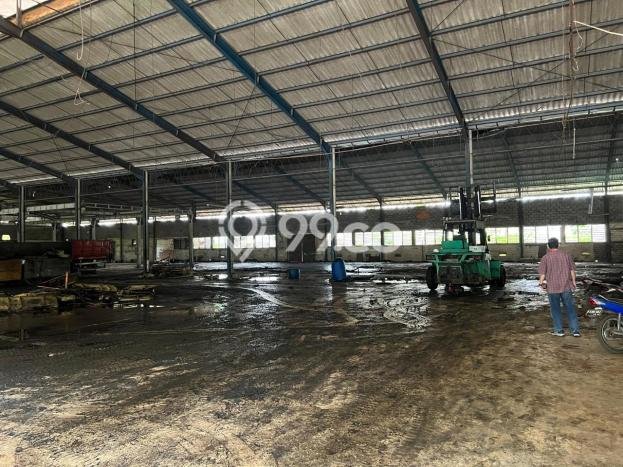 Unit Pabrik Dijual di Bekasi LT 11240m2 & LB 5430m2 Unit Pabrik Dijual di Bekasi LT 11240m2 & LB 5430m2