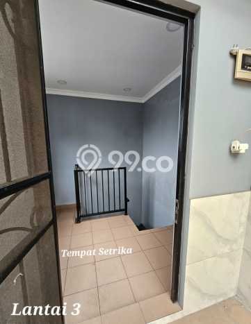Jual Rumah Mewah Elegan Dengan View Eksklusif di Gading Serpong, Tangerang Jual Rumah Mewah Elegan Dengan View Eksklusif di Gading Serpong, Tangerang