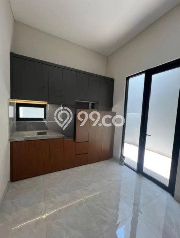 Rumah Mewah LB 270m2 Siap Huni Desain Elegan di Tomang, Jakarta Barat Rumah Mewah LB 270m2 Siap Huni Desain Elegan di Tomang, Jakarta Barat