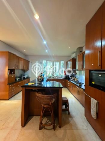 Dijual Hunian Mewah dengan Fasilitas Sekitar Komplit di Kebayoran Baru, Jakarta Selatan Dijual Hunian Mewah dengan Fasilitas Sekitar Komplit di Kebayoran Baru, Jakarta Selatan