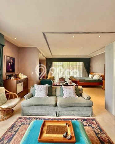 Best Deal Hunian Premium Ideal dan Luas di Kebayoran Lama, Jakarta Selatan Best Deal Hunian Premium Ideal dan Luas di Kebayoran Lama, Jakarta Selatan