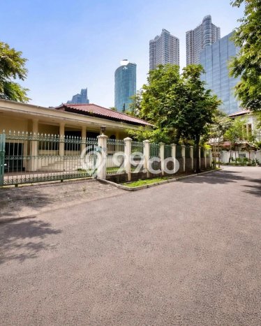 Rumah Elit Modern Tanpa Renovasi di Mega Kuningan Jakarta Selatan Rumah Elit Modern Tanpa Renovasi di Mega Kuningan Jakarta Selatan