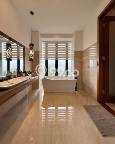 Rumah Elit LB 1000m2 Siap Huni Desain Elegan di Cipete, Jakarta Selatan Rumah Elit LB 1000m2 Siap Huni Desain Elegan di Cipete, Jakarta Selatan