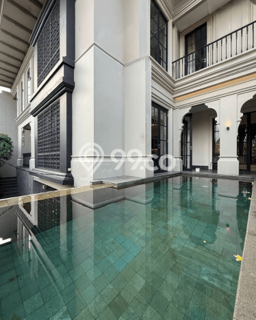 Hunian Elit LB 670m2 Siap Huni Desain Elegan di Veteran, Jakarta Selatan Hunian Elit LB 670m2 Siap Huni Desain Elegan di Veteran, Jakarta Selatan