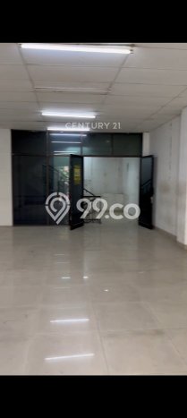 Ruko Kawasan Komersial Kawasan Gandaria, Luas 176m², Siap Operasi Ruko Kawasan Komersial Kawasan Gandaria, Luas 176m², Siap Operasi