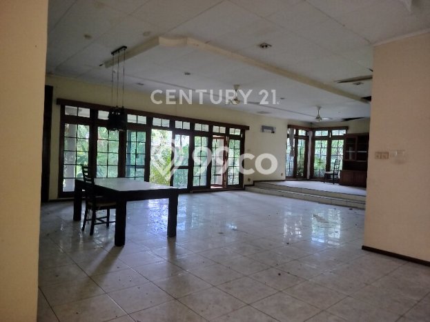 Hunian Elit LB 450m2 Siap Huni Desain Elegan di Kemang, Jakarta Selatan Hunian Elit LB 450m2 Siap Huni Desain Elegan di Kemang, Jakarta Selatan