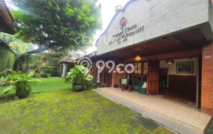Hunian Mewah LB 580m2 Siap Pakai Desain Elegan di Cipete, Jakarta Selatan Hunian Mewah LB 580m2 Siap Pakai Desain Elegan di Cipete, Jakarta Selatan