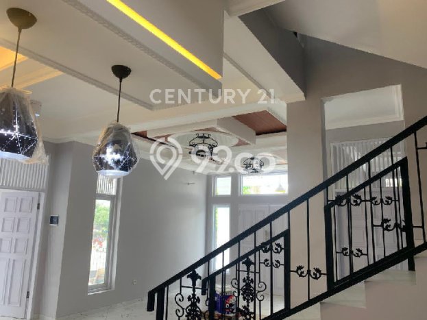 Siap Huni Rumah Mewah 4 Kamar di Cinere Dekat ke Mana Pun Siap Huni Rumah Mewah 4 Kamar di Cinere Dekat ke Mana Pun