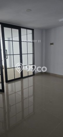 LOKASI STRATEGIS! Ruko di Gandaria, Luas 244m2m², Area Berkembang, Ready Operasional LOKASI STRATEGIS! Ruko di Gandaria, Luas 244m2m², Area Berkembang, Ready Operasional