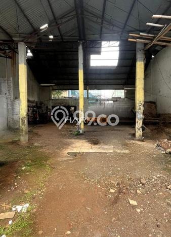 Tanah Dijual Lokasi Strategis di Jakarta Selatan dengan Luas 1770m2 Tanah Dijual Lokasi Strategis di Jakarta Selatan dengan Luas 1770m2