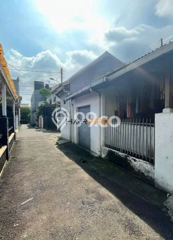 Hunian Eksklusif Dijual LT 150m2 di Tebet, Jakarta Selatan Hunian Eksklusif Dijual LT 150m2 di Tebet, Jakarta Selatan