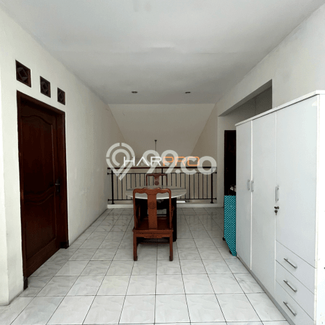 Hunian Mewah Siap Huni LT 135m2 di Tebet, Jakarta Selatan Hunian Mewah Siap Huni LT 135m2 di Tebet, Jakarta Selatan