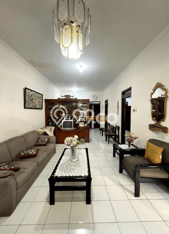 Rumah Strategis Minimalis Lb 100m2 di Tebet, Jakarta Selatan Rumah Strategis Minimalis Lb 100m2 di Tebet, Jakarta Selatan