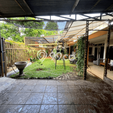 Siap Huni Rumah Mewah 6 Kamar di Pancoran Dekat ke Mana Saja Siap Huni Rumah Mewah 6 Kamar di Pancoran Dekat ke Mana Saja