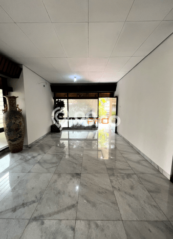For Sale! Luxury House LT 319m2 Desain Elegan di Bendungan Hilir For Sale! Luxury House LT 319m2 Desain Elegan di Bendungan Hilir