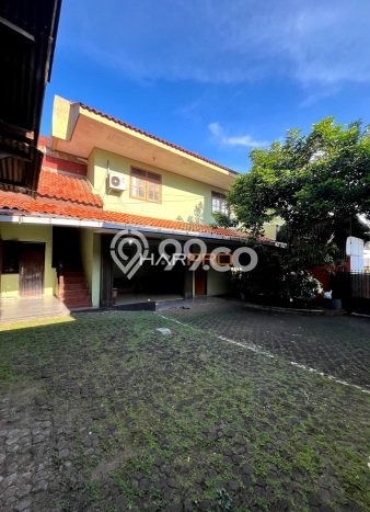 Dijual Rumah Luas Elegan Dengan View Eksklusif di Cipinang, Jakarta Timur Dijual Rumah Luas Elegan Dengan View Eksklusif di Cipinang, Jakarta Timur
