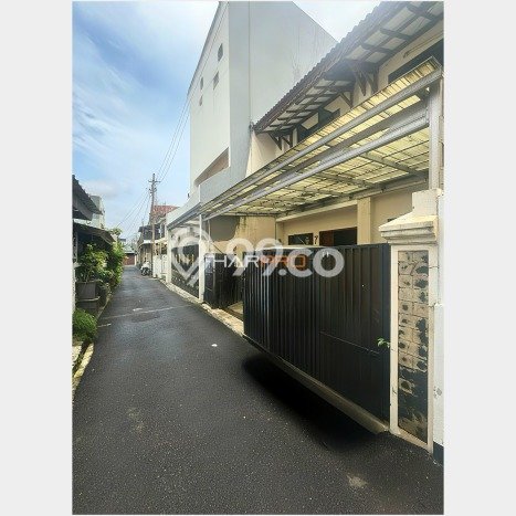 Dijual Cepat Rumah Favorit Siap Huni LB 129m2 di Tebet, Jakarta Selatan Dijual Cepat Rumah Favorit Siap Huni LB 129m2 di Tebet, Jakarta Selatan