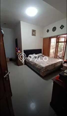 Siap Huni Rumah Mewah 5 Kamar di Mampang Prapatan Dekat ke Mana Saja Siap Huni Rumah Mewah 5 Kamar di Mampang Prapatan Dekat ke Mana Saja