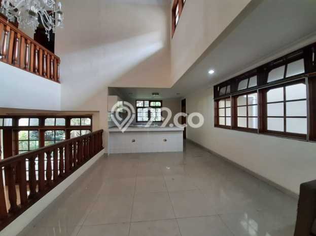Hunian Elit LB 400m2 Siap Huni Desain Elegan di Pondok Indah, Jakarta Selatan Hunian Elit LB 400m2 Siap Huni Desain Elegan di Pondok Indah, Jakarta Selatan