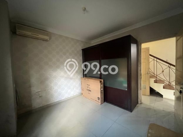 Rumah Minimalis 4 Kamar LT 119m2 di Raffles Hills Rumah Minimalis 4 Kamar LT 119m2 di Raffles Hills