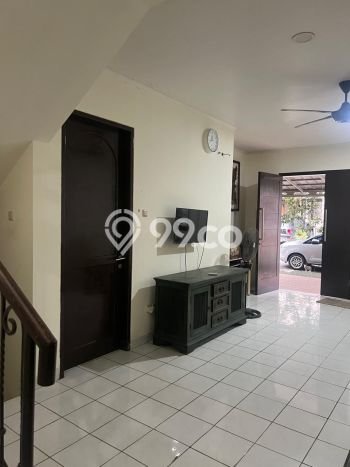 Jual Rumah Modern 3 KT di Legenda Wisata, Jakarta Timur Jual Rumah Modern 3 KT di Legenda Wisata, Jakarta Timur