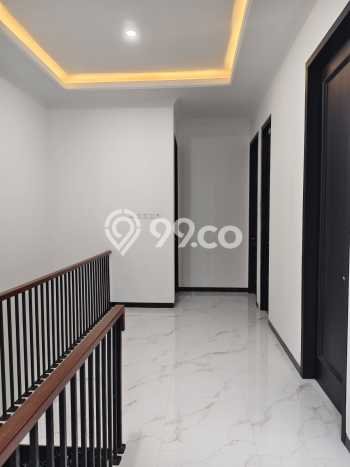 Rumah Modern 4 KT di Grand Wisata Bekasi Unfurnished Rumah Modern 4 KT di Grand Wisata Bekasi Unfurnished