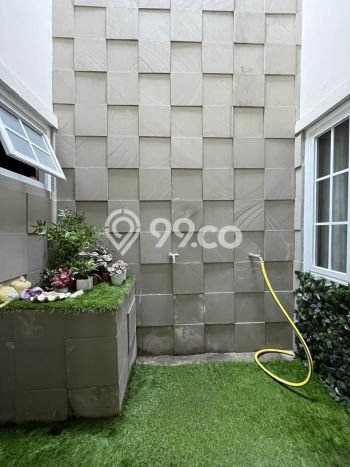 For Sale! Luxury House LT 213m2 Desain Modern di Raffles Hills For Sale! Luxury House LT 213m2 Desain Modern di Raffles Hills