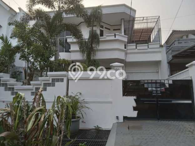 Rumah Elit Modern Tanpa Renovasi di Pondok Indah Jakarta Selatan Rumah Elit Modern Tanpa Renovasi di Pondok Indah Jakarta Selatan