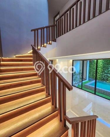 Hunian Mewah LB 600m2 Siap Huni Desain Elegan di Pondok Indah, Jakarta Selatan Hunian Mewah LB 600m2 Siap Huni Desain Elegan di Pondok Indah, Jakarta Selatan