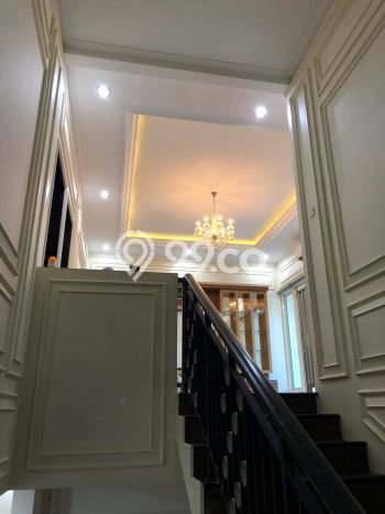 Jual Rumah Luas Elegan Dengan View Cantik di Citra Grand, Jakarta Timur Jual Rumah Luas Elegan Dengan View Cantik di Citra Grand, Jakarta Timur
