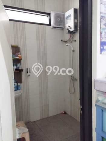 Rumah Elit LB 250m2 Siap Huni Desain Elegan di Mulyosari, Surabaya Rumah Elit LB 250m2 Siap Huni Desain Elegan di Mulyosari, Surabaya