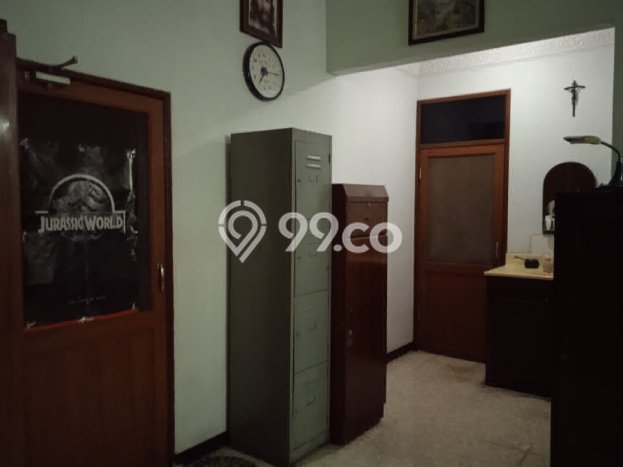 For Sale! Luxury House LT 375m2 Desain Modern di Manyar For Sale! Luxury House LT 375m2 Desain Modern di Manyar