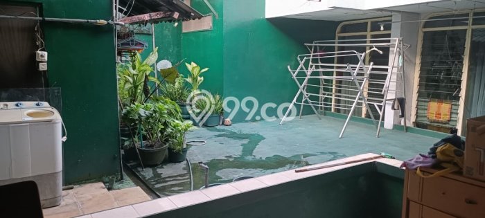 Hunian Elit LB 300m2 Siap Pakai Desain Elegan di Jemursari, Surabaya Hunian Elit LB 300m2 Siap Pakai Desain Elegan di Jemursari, Surabaya
