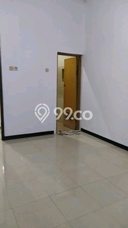 Rumah Modern Cantik 2 Kamar Bisa Langsung Pindah di Rungkut Rumah Modern Cantik 2 Kamar Bisa Langsung Pindah di Rungkut