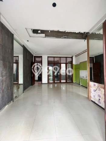 Jual Rumah Mewah Elegan Dengan View Eksklusif di Semolowaru, Surabaya Jual Rumah Mewah Elegan Dengan View Eksklusif di Semolowaru, Surabaya