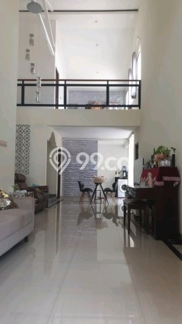 For Sale Hunian Rumah Nyaman 4 KT di Darmo permai, Surabaya For Sale Hunian Rumah Nyaman 4 KT di Darmo permai, Surabaya