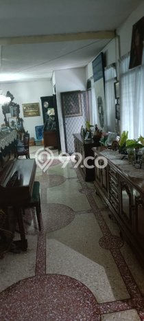 Hunian Elit LB 300m2 Siap Pakai Desain Elegan di Jemursari, Surabaya Hunian Elit LB 300m2 Siap Pakai Desain Elegan di Jemursari, Surabaya