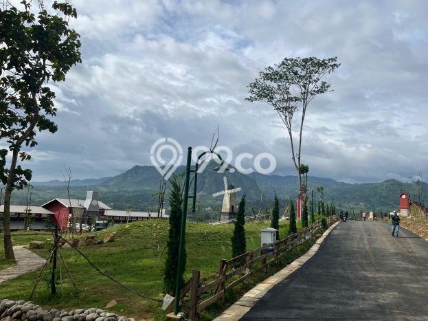 Lahan Dijual Lokasi Strategis di Depok dengan Luas 500m2 Lahan Dijual Lokasi Strategis di Depok dengan Luas 500m2