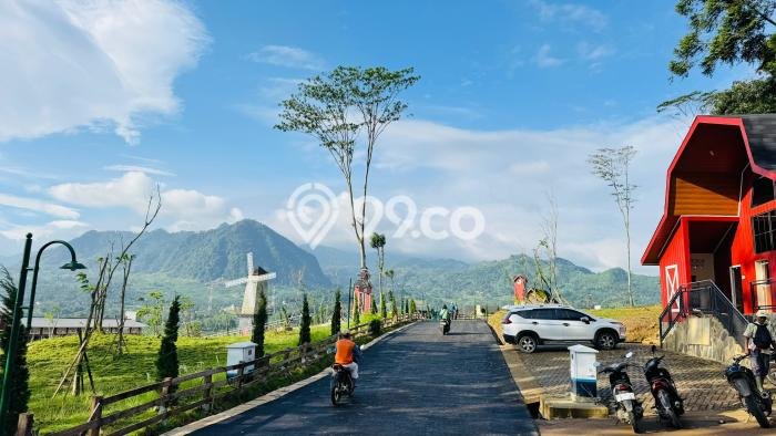 Dijual Tanah di Jakarta Timur, Luas 300m2 SHM Dijual Tanah di Jakarta Timur, Luas 300m2 SHM