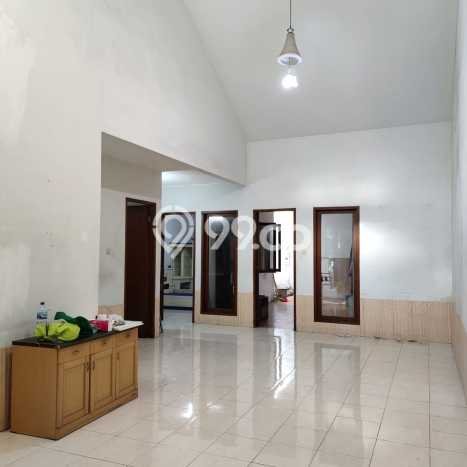 Rumah Sewa Bekasi LT 169m2 LB 144m2 Kawasan harapan indah Rumah Sewa Bekasi LT 169m2 LB 144m2 Kawasan harapan indah