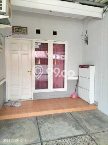 For Sale Hunian Rumah Terawat 2 Kamar di Pejuang, Bekasi For Sale Hunian Rumah Terawat 2 Kamar di Pejuang, Bekasi