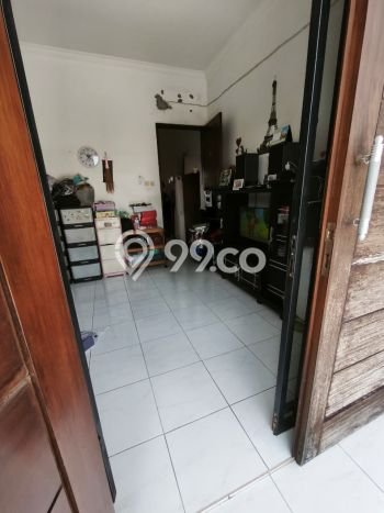 Rumah Luxury Modern Tanpa Renovasi di Tanjung Duren Jakarta Barat Rumah Luxury Modern Tanpa Renovasi di Tanjung Duren Jakarta Barat