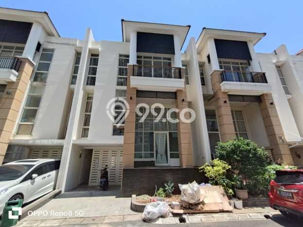 Rumah Elit Modern Tanpa Renovasi di Ancol Jakarta Utara Rumah Elit Modern Tanpa Renovasi di Ancol Jakarta Utara