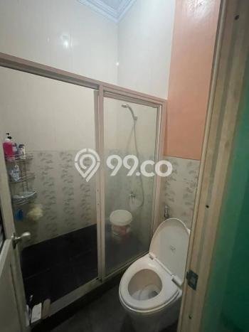 For Sale Rumah 4 Kamar Lokasi Ideal Bagus dan Strategis di Duren Sawit For Sale Rumah 4 Kamar Lokasi Ideal Bagus dan Strategis di Duren Sawit