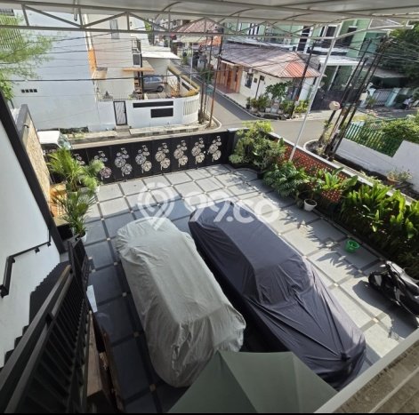 Rumah Mewah Siap Huni LT 154m2 di Duren Sawit, Jakarta Timur Rumah Mewah Siap Huni LT 154m2 di Duren Sawit, Jakarta Timur
