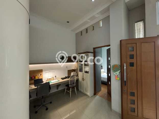 Rumah Modern 4 KT di Pondok Bambu Jakarta Timur Semi Furnished Rumah Modern 4 KT di Pondok Bambu Jakarta Timur Semi Furnished