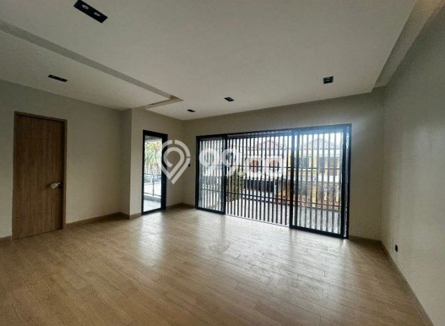 Rumah Area Strategis kawasan Pondok Kelapa, Jakarta Timur, LT 192m2m² Bangunan 260m2m² Rumah Area Strategis kawasan Pondok Kelapa, Jakarta Timur, LT 192m2m² Bangunan 260m2m²