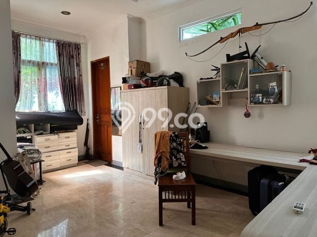 Dijual Rumah Mewah Elegan Dengan View Cantik di Pondok Kelapa, Jakarta Timur Dijual Rumah Mewah Elegan Dengan View Cantik di Pondok Kelapa, Jakarta Timur