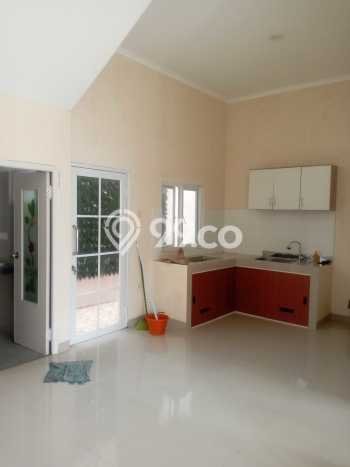 Rumah Luas Asri 3 KT Siap Pakai di Bintara Bekasi Rumah Luas Asri 3 KT Siap Pakai di Bintara Bekasi